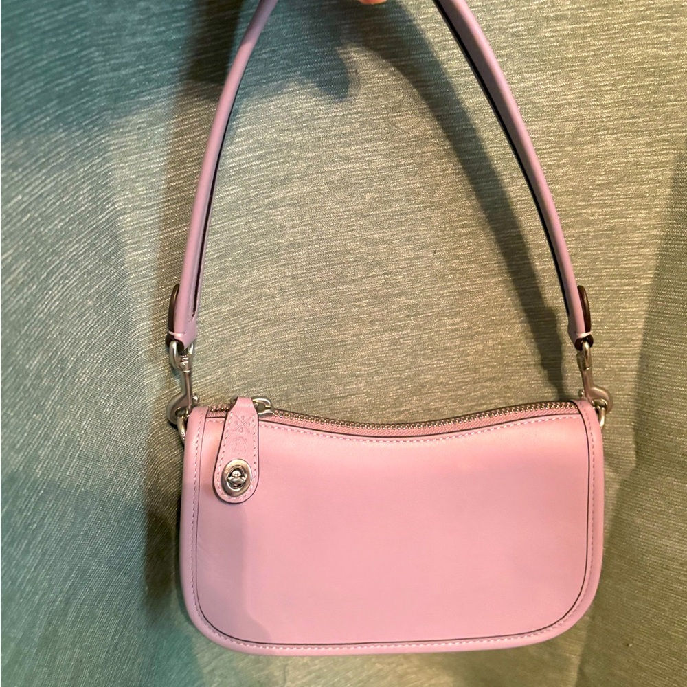 Coach Lavender Swinger Bag 20 (BRAND NEW)
